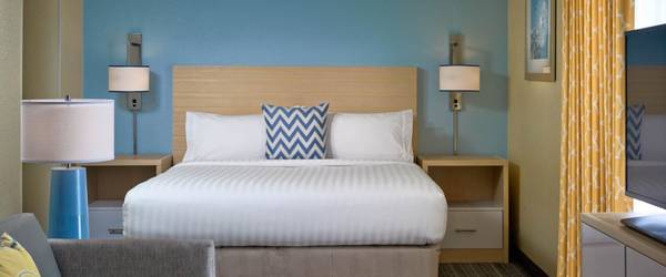 Free Parking, Fully Furnished, Free Premium Cable TV 1