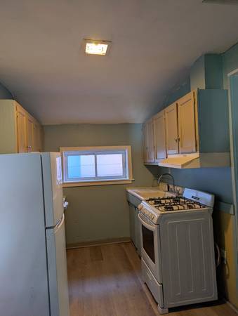 $750 / 1br - 2nd floor in El Cajon Studio  Rent is 750 per month (El Cajon, CA)64037217326722120