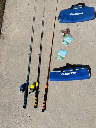 3 Telescopic Fishing Poles with 2 casting reels - $30 (Vienna)63471283090049120