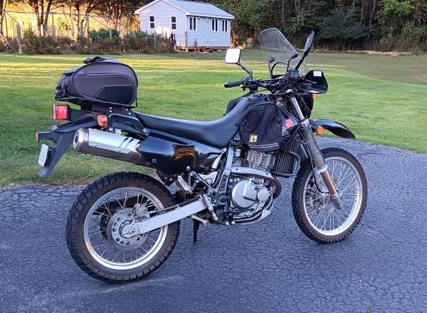 2019 Suzuki DR650SE - price reduced 1