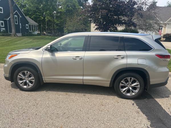 2014 Toyota Highlander XLE - $9,449 (Powell)63478011359873124