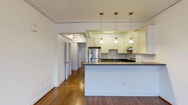 $3,745 / 1br - 507ft2 - 1840 Clay@Franklin/Parking/View/Perfect Location/Pets OK! (pacific heights)63868037115523122