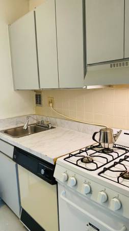 $2,000 / 1br - Price Reduction $2,000 / 1br, 1ba -Furnished1BD/1BA at River Place (Arlington, VA)64040197285505124