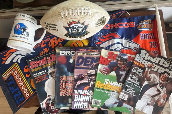 Denver Broncos Super Bowl Memorabilia Set 1
