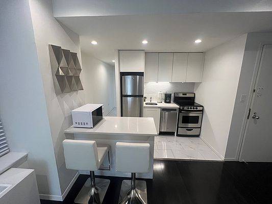 $1,645 / 1br - Offering both style and functionality of Unmatched Luxury (Midtown West)64033800886657121