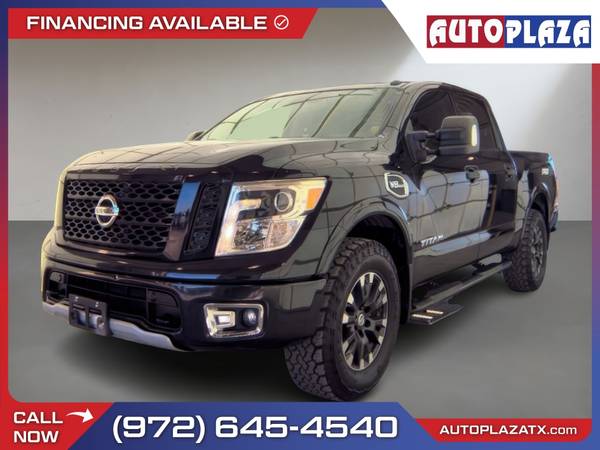 2017 Nissan Titan PRO-4X 1