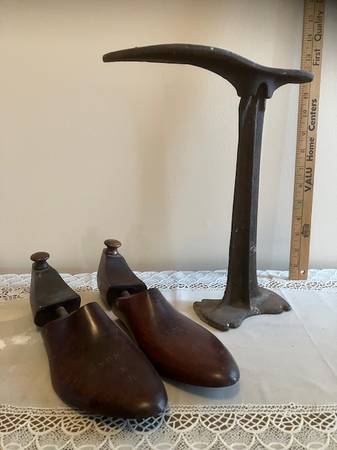 Shoemaker's Tools 1