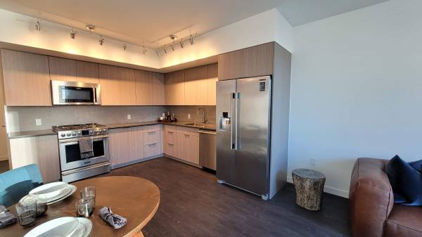 10 Weeks Free on Spacious 1 Bed 1 Bath in Belltown - #3117 1