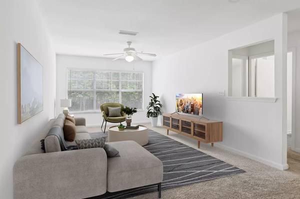 $1,197 / 1br - 816ft2 - Delightful 1 bed / 1 bath in Newnan. 816 Sq Ft. Great value! (Newnan)63921559681923124