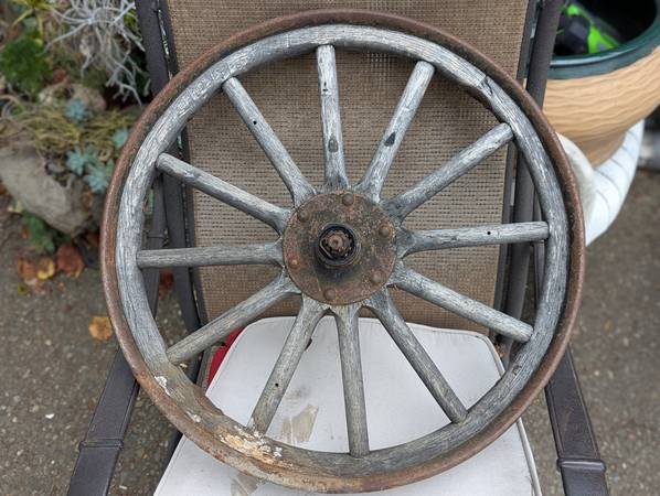 FORD wood spoke tire antique 12 spoke wheel .1 available 1