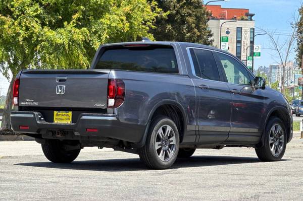 2017 Honda Ridgeline  Great Deal! - $19991.00 (berkeley)63478190577793123