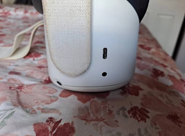 Meta Oculus Quest 2 VR Headset w/ Touch Controllers Excellent Condition - $250 (Los Angeles)63471262197761121