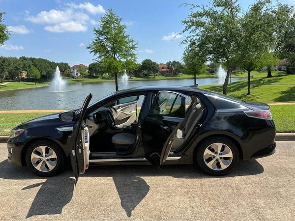Kia Optima GL - Middle-low clean title - $7,900 (Houston Tx)63622258027265124