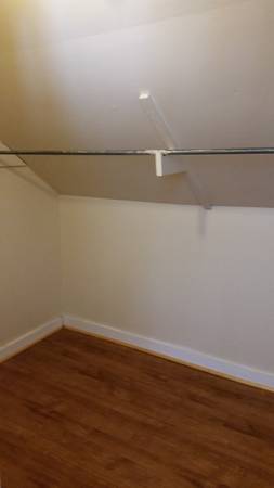 $800 / 1br - 6 Maddox (Lyndonville)63784662930817121