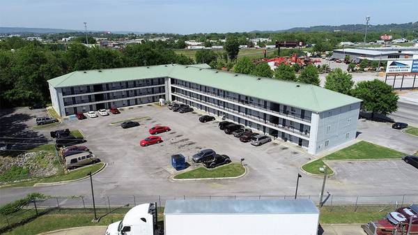 $383 Studio, Fully Furnished, Handicapped Accessible Apartments63617434208259121