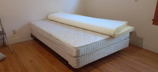 Queen Bed Set Queen Mattress/Boxspring/Frame/Foam Topper - Can Deliver 1