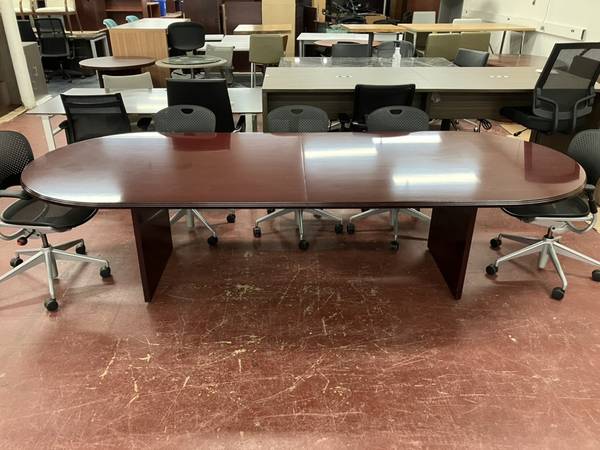 Mesas de reunión para 2 a 20 personas en stock desde - $125 (Gaithersburg, MD)63471282999427123