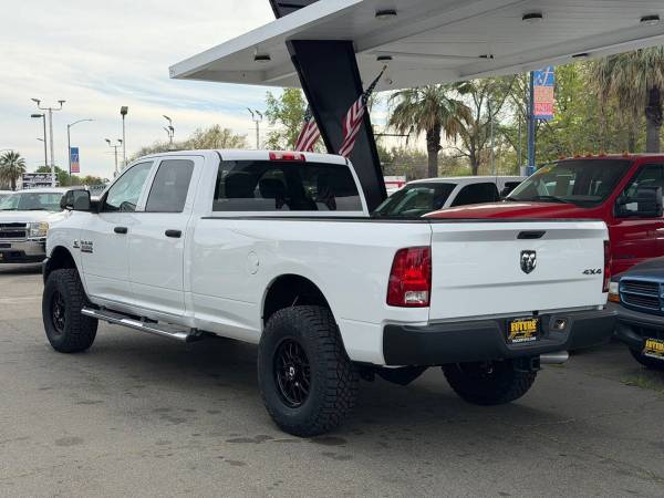2014 RAM Tradesman 4dr Crew - Photo 10