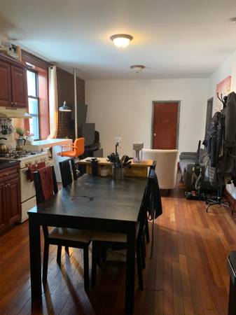 Room for Rent in Manhattan $1150/Month - Available Feb 15