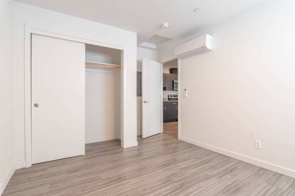 $1,100 / 1br - 499ft2 - Modern 1Bdrm Apartment at the Lucera! (4626 N Maryland Ave #103)63914738784386122