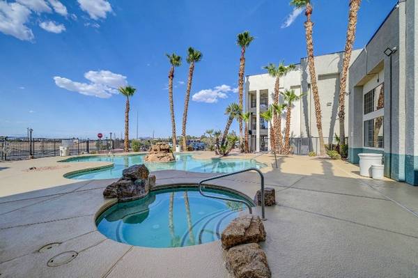 $349 / 1br - Heat Included, Free utilities, Package Receiving (9145 Las Vegas Blvd. South, Las Vegas, NV)63859501377923120