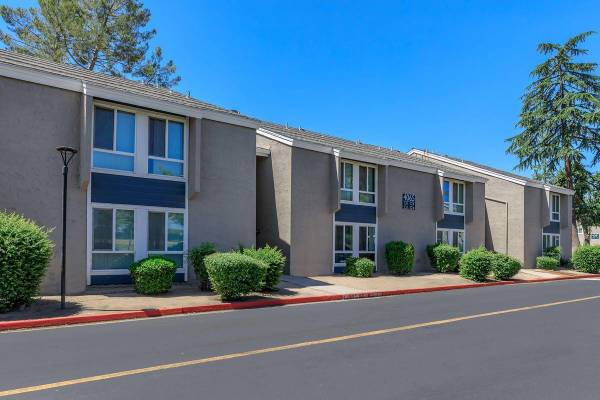 $1,292 / 3br - 1238ft2 - Discover Your Dream Home in Fresno, CA! (Fresno)63798509266307121