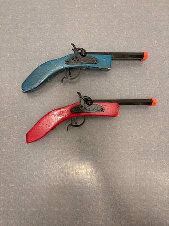 Double barrel toy cap guns 1