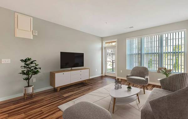 $1,633 / 3br - 1239ft2 - Spacious layout with private washer & dryer! 1239 SqFt 3 Bed, 2 Bath (Atlanta)64045869272578123