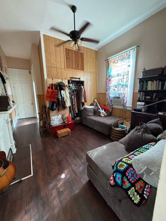 $650 / 2br - 1100ft2 - Looking for a Mid October Roommate (Bywater)63792269010307124