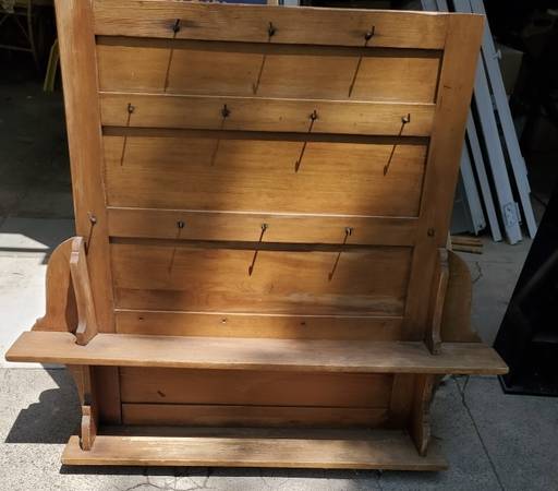 Vintage Wall Mount Key Rack Organizer 1