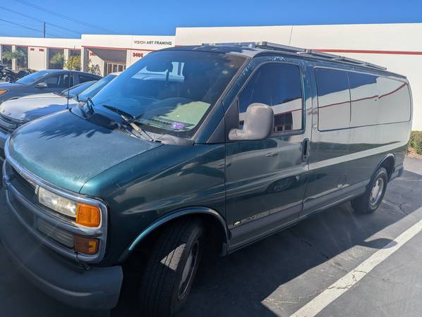Chevy Express Passenger 1500 1