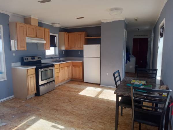 $45,000 / 3br - 840ft2 - 200914x60 3bd1bth mobile 2x6walls (florence)64287821132802124