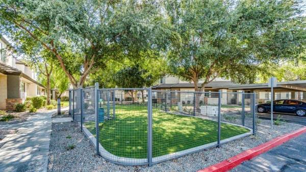 $1,469 / 2br - 940ft2 - Upgrades Everywhere, Tour Today, State-of-the-Art Fitness Center (Chandler)64024999706881121