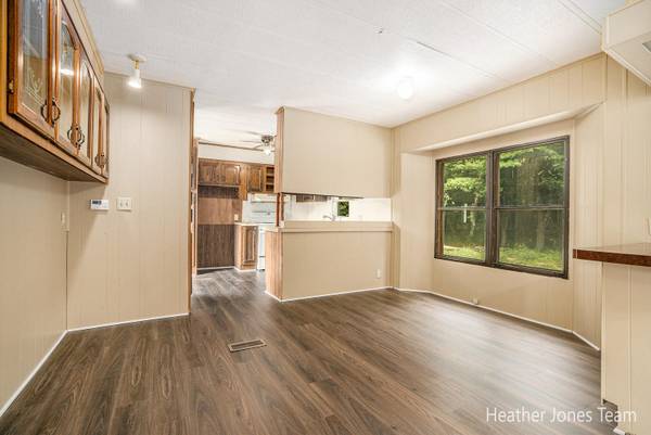 $124,500 2-bed home on 2.4 acres with LAND CONTRACT TERMS AVAILABLE! (Morley, MI)64308911377667124