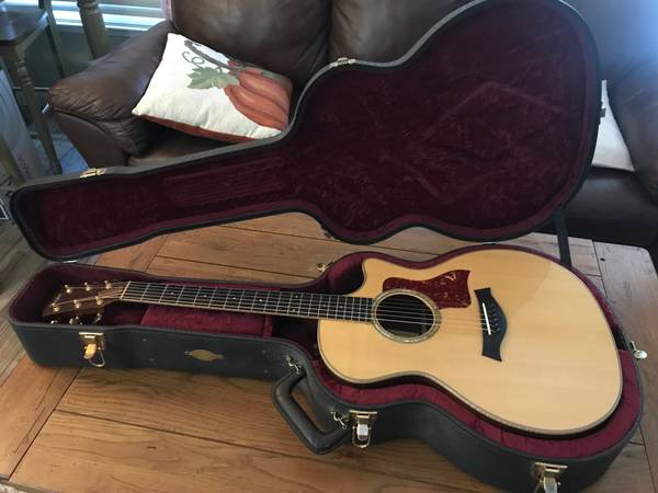 Taylor 714CE LTD Acoustic Guitar 1