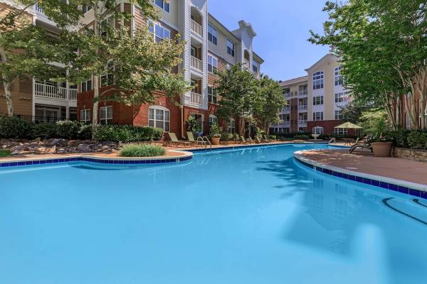 $2,319 / 2br - 1451ft2 - 2BD 2BA, Microwave Included, Laurel MD (14720 4th St, Laurel, MD)63694780104707120