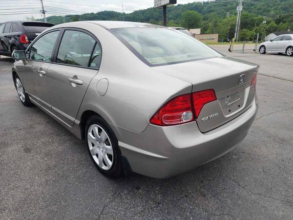 2006 Honda Civic LX Great Fuel Mileage, runs great Great Fuel Mileage, runs grea - $7,950 (+ McManus Auto Sales)63625129523459122