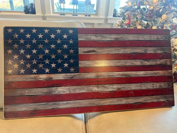 RUSTIC AMERICAN FLAG - Farmhouse - Americana - USA 1