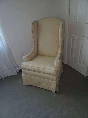 Upholstered Chair Yellow 1