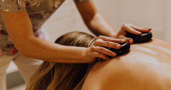 Relaxing Aromatherapy Body Massage On Promotion 1