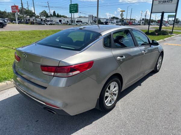 2017 Kia Optima LX - $5.900 (Largo)63470261968899124