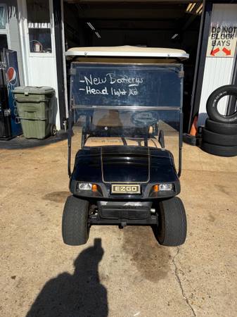 EZGO GOLF CART 1