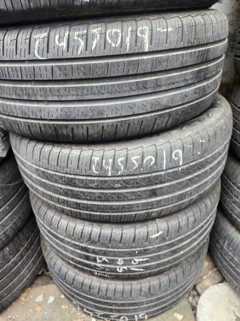 Good looking set of Runflat tires, size P245/50R19 1