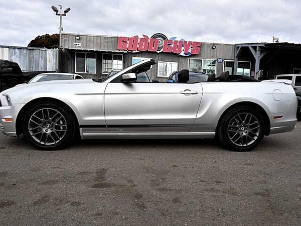 2014 FORD MUSTANG V6 PREMIUM CONVERTIBLE 2D - $16,99563470059009793123