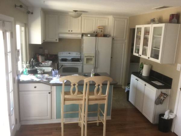 $825 / 1br - 1518ft2 - Rooms available in condo - Near Sac State (Sacramento)64043663651714120