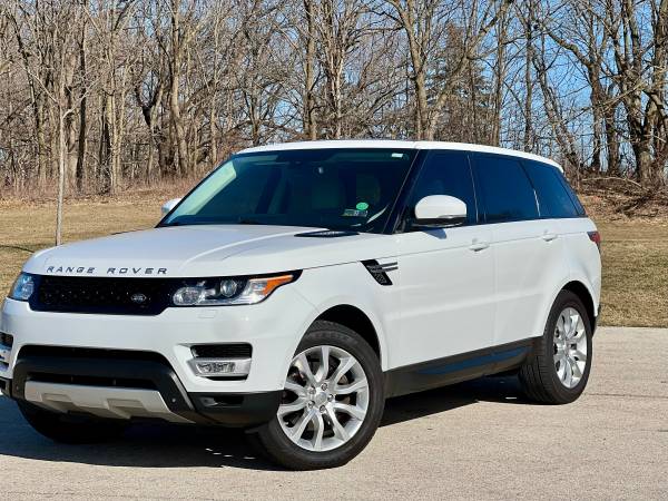 Range Rover Sport 3.0 V6 Supercharged (L494) Absolute Beauty - $15,990 (Naperville)63618950187905123