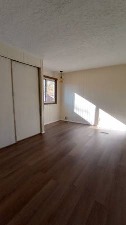 $1,000 / 1br - 670ft2 - For rent (Hernandez)63659815439489121
