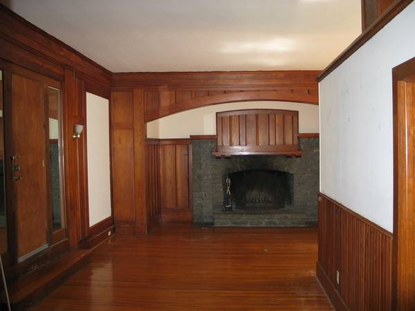 $2,000 / 1br - 904ft2 - 1 habitación en 7 acres con atrio, chimenea de piedra, incluye CALEFACCIÓN/ELECTRICIDAD. Garaje (Hermoso apartamento en primer piso en entorno campestre con garaje a)64194266022658121