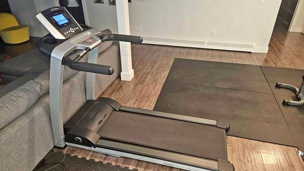 NORDICTRACK TREADMILL WANTED 1