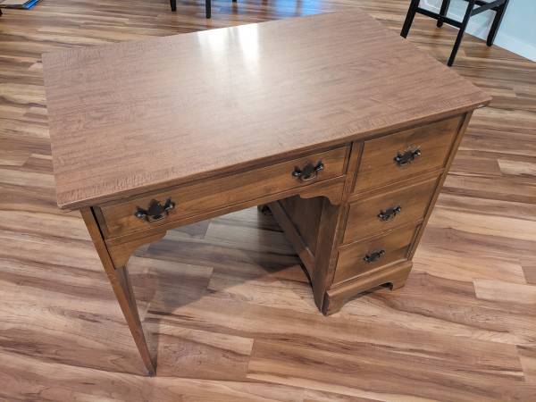 Solid Wood Storage Desk 1